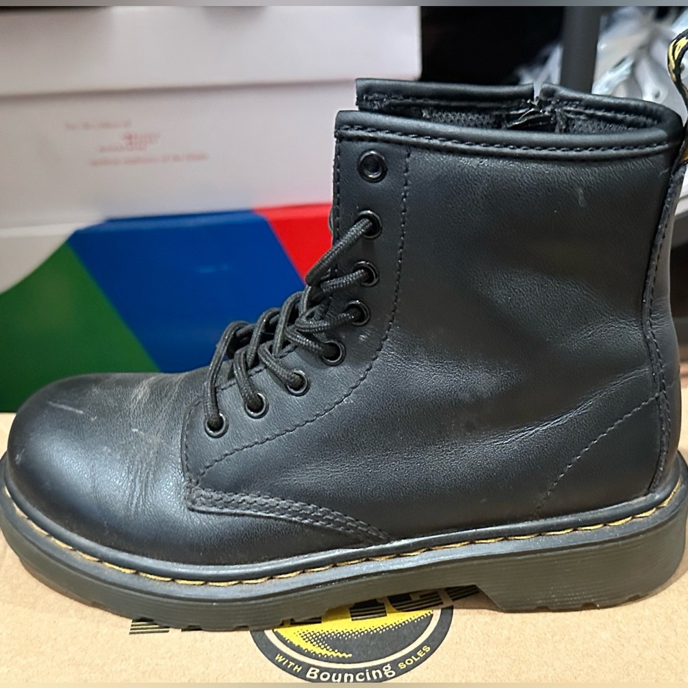 Kids Dr. Martens 1460 Black Leather Boots - Picture 4 of 5